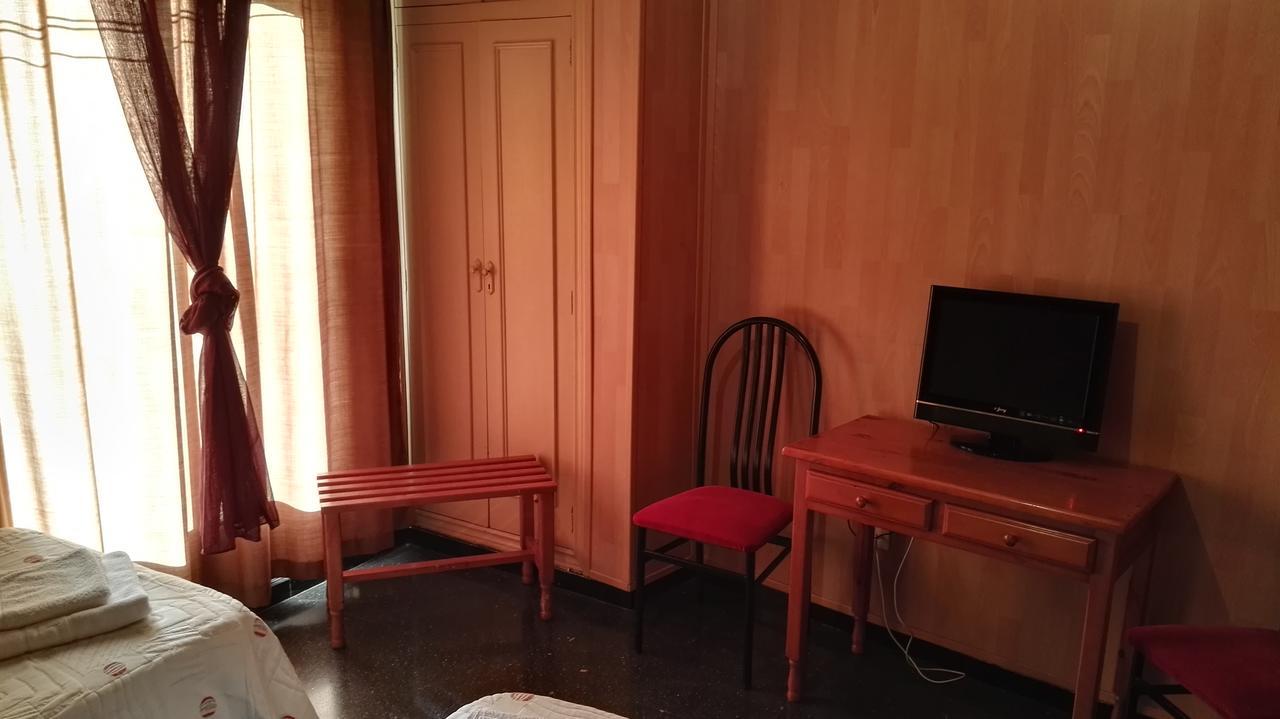 Hotel La Mina プエルトリャノ エクステリア 写真